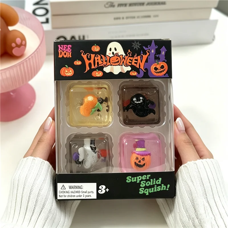 Needoh Halloween Christmas Tee - Fidget Cube Original ulasan dan harga